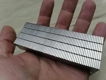 dve suknje po: **SAMO POZIV SMS VIBER ZA DOGOVOR****__ 064-012-1234****✅****__ NA KP na lalafo.rs — 3 dve suknje po: **SAMO POZIV SMS VIBER ZA DOGOVOR****__ 064-012-1234****✅****__ NA KP — 3