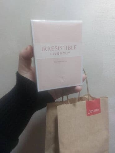 Ženski parfem, Givenchy, Original na lalafo.rs Ženski parfem, Givenchy, Original