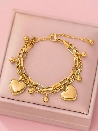 Narukvica sa privescima
Cena:1000din na lalafo.rs — 4 Narukvica sa privescima
Cena:1000din — 4