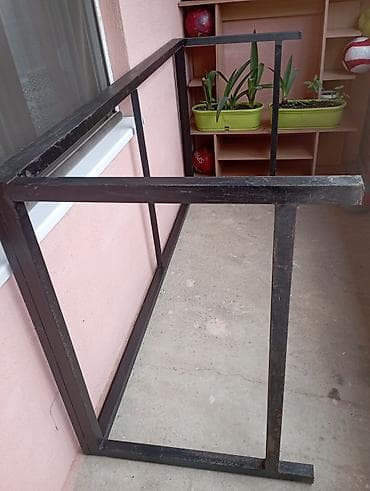 Kitchen furniture: METALNI STO NA PRODAJU dva metalna stola sa medijapanom 3cm at lalafo.rs — 2 Kitchen furniture: METALNI STO NA PRODAJU dva metalna stola sa medijapanom 3cm — 2