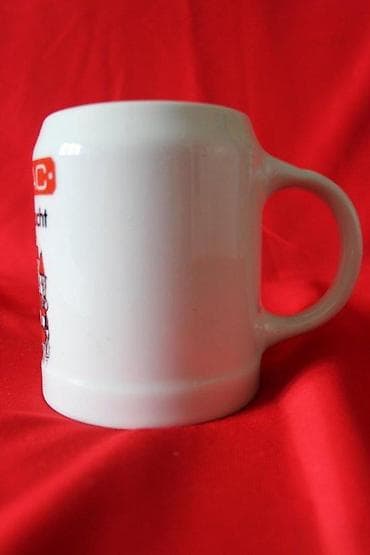 STARA PORCELANSKA KRIGLA ZA PIVO POLA LITRA, LILIEN PORCELAN | Stara na lalafo.rs STARA PORCELANSKA KRIGLA ZA PIVO POLA LITRA, LILIEN PORCELAN | Stara