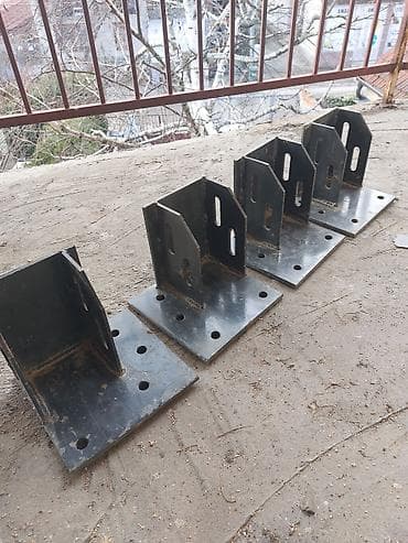 Prodajem 4 nove plastificirane anker stope za celicne na lalafo.rs Prodajem 4 nove plastificirane anker stope za celicne