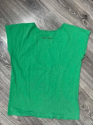 original esprit: Prelepa LOVE MOSCHINO original majica, sa tekstom " Kraljica ljubavi" at lalafo.rs — 6 original esprit: Prelepa LOVE MOSCHINO original majica, sa tekstom " Kraljica ljubavi" — 6