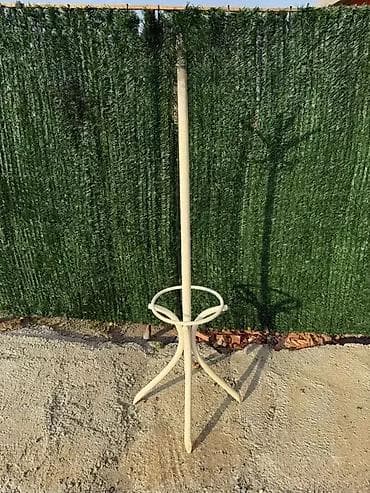 Stilski Thonet civiluk Thonet civiluk U dobrom stanju Čvrst i stabilan na lalafo.rs — 10 Stilski Thonet civiluk Thonet civiluk U dobrom stanju Čvrst i stabilan — 10