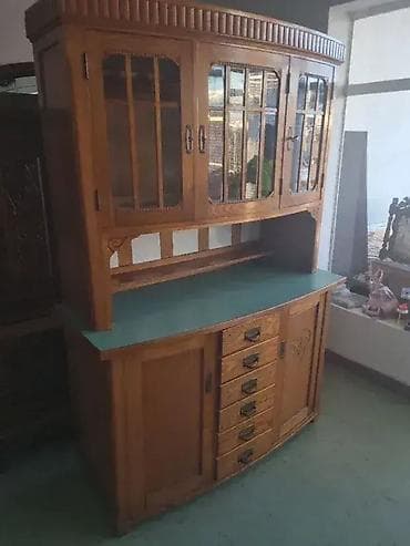 Antique Display Cabinets: Vitrina u odlicnom stanju Visina 200cm Sirina 135cm Dubina55cm at lalafo.rs — 3 Antique Display Cabinets: Vitrina u odlicnom stanju Visina 200cm Sirina 135cm Dubina55cm — 3