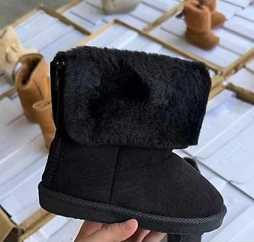 Dečje zimske čizmice . Cena 2500 din na lalafo.rs — 5 Dečje zimske čizmice . Cena 2500 din — 5