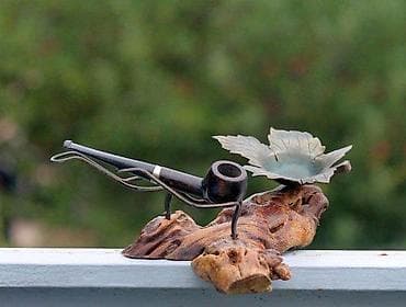 cepaci za drva: Stara pepeljara sa dva držača za lule na drvenom postolju. Stara na lalafo.rs — 6 cepaci za drva: Stara pepeljara sa dva držača za lule na drvenom postolju. Stara — 6