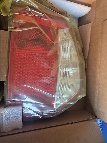 Transport: Zadnja svetla stop lampa Audi A4 B6 limuzina - Tip: komplet zadnjih at lalafo.rs — 2 Transport: Zadnja svetla stop lampa Audi A4 B6 limuzina - Tip: komplet zadnjih — 2