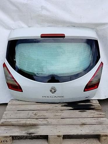 GEPEK VRATA ZA RENAULT MEGANE OD 2008. DO 2016. GOD. | Gepek vrata na lalafo.rs GEPEK VRATA ZA RENAULT MEGANE OD 2008. DO 2016. GOD. | Gepek vrata