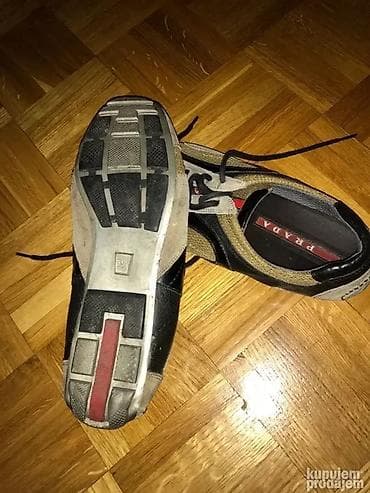 Original PRADA patike 40
Koza - platno
Made in Italy
TOP at lalafo.rs — 3 Original PRADA patike 40
Koza - platno
Made in Italy
TOP — 3