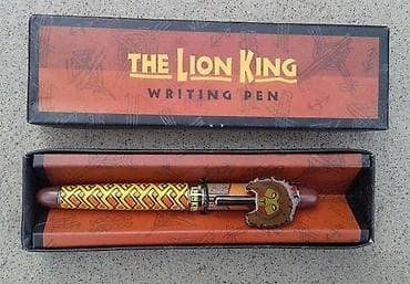 Kolekcionarska olovka The Lion King Simba Disney Vintage. Originalna na lalafo.rs — 1 Kolekcionarska olovka The Lion King Simba Disney Vintage. Originalna — 1