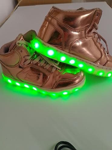 Svetleće patike – visoki model, metalik zlatno/rose-gold završna na lalafo.rs — 9 Svetleće patike – visoki model, metalik zlatno/rose-gold završna — 9