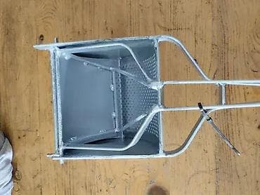 Presa za cvarke poc. 3.500 din at lalafo.rs — 3 Presa za cvarke poc. 3.500 din — 3