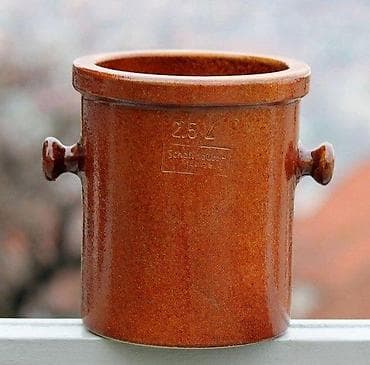 original esprit: Schaffhausen steinzeug 2,5 l ORIGINAL posuda za led 1960.te. Made in at lalafo.rs — 1 original esprit: Schaffhausen steinzeug 2,5 l ORIGINAL posuda za led 1960.te. Made in — 1