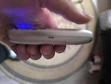 Samsung x100 Telefon u ocuvanom stanju SIM FREE at lalafo.rs — 2 Samsung x100 Telefon u ocuvanom stanju SIM FREE — 2