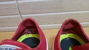 Converse All Star (br.37) patike su u dobrom stanju, sem manjeg na lalafo.rs — 5 Converse All Star (br.37) patike su u dobrom stanju, sem manjeg — 5