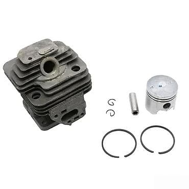 Set cilindar + klip za dvotaktni motor testere Opis proizvoda: - na lalafo.rs Set cilindar + klip za dvotaktni motor testere Opis proizvoda: -