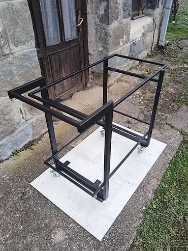Table legs: Ugostiteljska servisna kolica – A7 ✔ Dimenzije: 0.85m x 0.43m at lalafo.rs — 9 Table legs: Ugostiteljska servisna kolica – A7 ✔ Dimenzije: 0.85m x 0.43m — 9