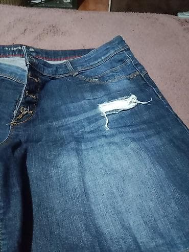 Ženske Teksas pantalonice, vel.xl, par puta obučene, Nemačka na lalafo.rs — 4 Ženske Teksas pantalonice, vel.xl, par puta obučene, Nemačka — 4