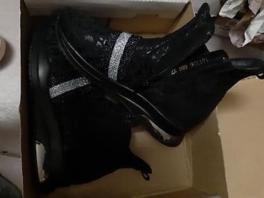 Ženske patike STEFANO, model 16170601 (oznaka na kutiji). Veličina na lalafo.rs — 3 Ženske patike STEFANO, model 16170601 (oznaka na kutiji). Veličina — 3