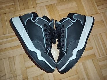 Patike Raised The Crew – crno-sive Ug26cm - Model: Raised “The Crew” na lalafo.rs — 2 Patike Raised The Crew – crno-sive Ug26cm - Model: Raised “The Crew” — 2