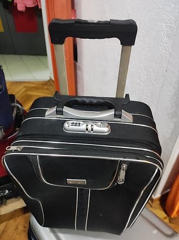 Kofer na točkiće – Home Idea by Interbalkan. oko 60 40 25 - na lalafo.rs — 3 Kofer na točkiće – Home Idea by Interbalkan. oko 60 40 25 - — 3