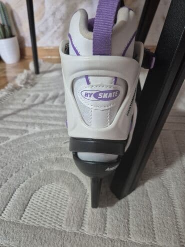 Ice skating equipment: NOVE klizaljke- Hy Skate
Velicina 39 at lalafo.rs — 4 Ice skating equipment: NOVE klizaljke- Hy Skate
Velicina 39 — 4