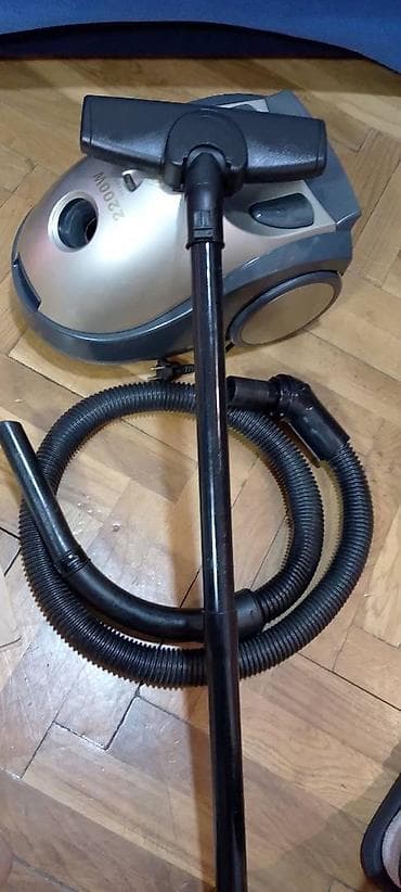 Usisivač FIŠER PRICE 2200 w na platnenu vreću i dobiće se jedna na lalafo.rs — 3 Usisivač FIŠER PRICE 2200 w na platnenu vreću i dobiće se jedna — 3