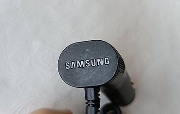 Auto punjač Samsung 5V 700mA micro USB. Potpuno ispravan i dobro na lalafo.rs — 3 Auto punjač Samsung 5V 700mA micro USB. Potpuno ispravan i dobro — 3
