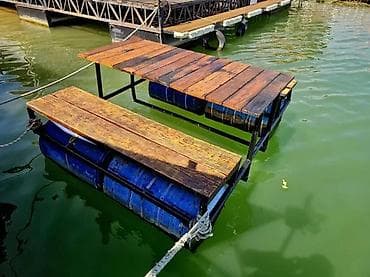 PREDIVAN SET NA VODI ZA POTPUNI UZITAK I ODMOR | Predivan sto sa na lalafo.rs PREDIVAN SET NA VODI ZA POTPUNI UZITAK I ODMOR | Predivan sto sa