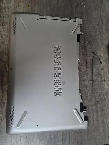 Donje kuciste za HP 15 - BS.
✨ Ispravno na lalafo.rs Donje kuciste za HP 15 - BS.
✨ Ispravno