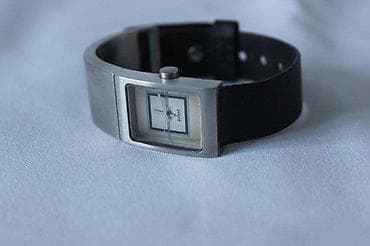 Wristwatches: ORIGINALNI STARI ŽENSKI SAT AXCENT X4700, PERFEKTAN, RETKO | Veoma at lalafo.rs — 4 Wristwatches: ORIGINALNI STARI ŽENSKI SAT AXCENT X4700, PERFEKTAN, RETKO | Veoma — 4