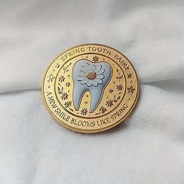 Zubic Vila novcic Gold Tooth Fairy Spring NOVO Poklon novčić Vile na lalafo.rs — 4 Zubic Vila novcic Gold Tooth Fairy Spring NOVO Poklon novčić Vile — 4