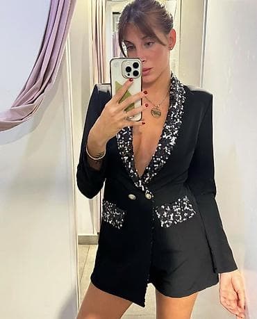 🔥Ženski kombinezon-sako sa šljokičastim detaljima
🔥Top cena 2500 din na lalafo.rs — 2 🔥Ženski kombinezon-sako sa šljokičastim detaljima
🔥Top cena 2500 din — 2