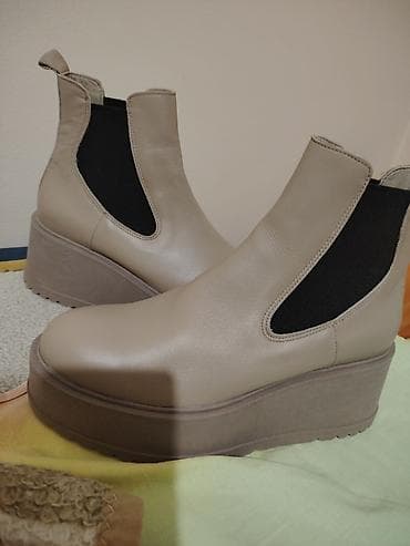 Ženske čizme na platformu – bež/tape Nove Chelsea čizme Shoes Factory na lalafo.rs — 5 Ženske čizme na platformu – bež/tape Nove Chelsea čizme Shoes Factory — 5