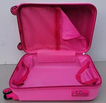 Skirts: Hello Kitty dečji kofer na točkiće - Tvrdi kofer sa sjajnom at lalafo.rs — 4 Skirts: Hello Kitty dečji kofer na točkiće - Tvrdi kofer sa sjajnom — 4