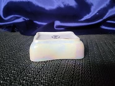 Satula nova Martinroda Nemacka iz 70ih.god. Nemacka porcelanska na lalafo.rs — 7 Satula nova Martinroda Nemacka iz 70ih.god. Nemacka porcelanska — 7