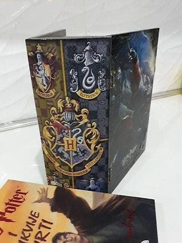 palme cena: HARRY POTTER DRVENA KUTIJA-KNJIGA NOVA AKCIJA | Cene nisu fiksne at lalafo.rs — 1 palme cena: HARRY POTTER DRVENA KUTIJA-KNJIGA NOVA AKCIJA | Cene nisu fiksne — 1