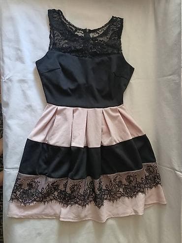 Zarina prelepa haljinica M veličine, sa elastinom na lalafo.rs — 1 Zarina prelepa haljinica M veličine, sa elastinom — 1