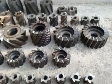 Milling Cutters: Valjkasto cilindrično koturasto nasadno glodalo, glodala Valjkasta at lalafo.rs — 4 Milling Cutters: Valjkasto cilindrično koturasto nasadno glodalo, glodala Valjkasta — 4