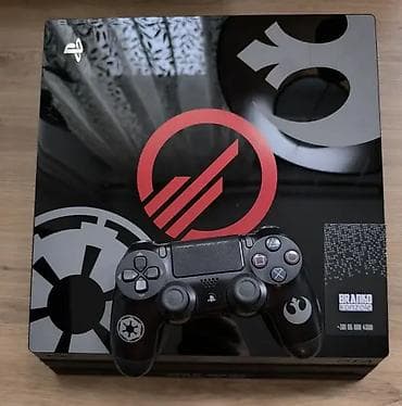 Na prodaju PS4 PRO 1tb STAR WARS Limited Edition Konzola je u lepom na lalafo.rs — 1 Na prodaju PS4 PRO 1tb STAR WARS Limited Edition Konzola je u lepom — 1