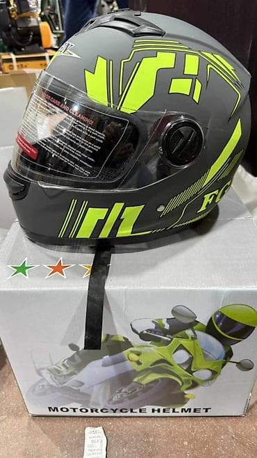 Kacige za motore cena 75€ bilo koja isporuka od 3 do 7 dana. I na lalafo.rs — 5 Kacige za motore cena 75€ bilo koja isporuka od 3 do 7 dana. I — 5