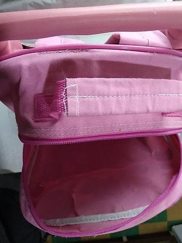 Ranac Barbie manji vis.38, šir.29,dubina 13 cm., sa 1 velikom i 2 na lalafo.rs — 6 Ranac Barbie manji vis.38, šir.29,dubina 13 cm., sa 1 velikom i 2 — 6