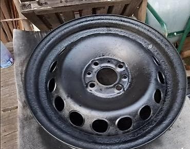 Čelične felne – set od 4 komada - Namenjene za Ford modele; na lalafo.rs Čelične felne – set od 4 komada - Namenjene za Ford modele;