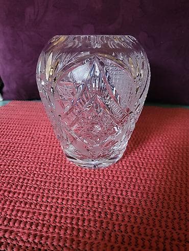 Antique Decor: Vaza nova kristal,led kristal,rucni rad. ceska. 70te. Vaza at lalafo.rs — 10 Antique Decor: Vaza nova kristal,led kristal,rucni rad. ceska. 70te. Vaza — 10