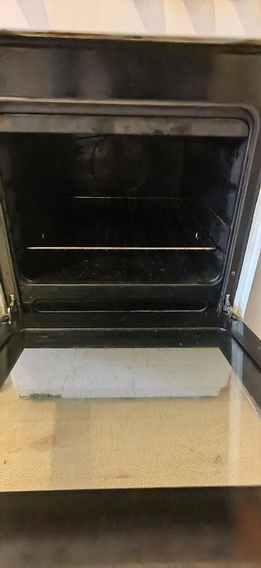 Na prodaju električni šporet – model E51101 AW u Nišu Prodajem na lalafo.rs — 4 Na prodaju električni šporet – model E51101 AW u Nišu Prodajem — 4