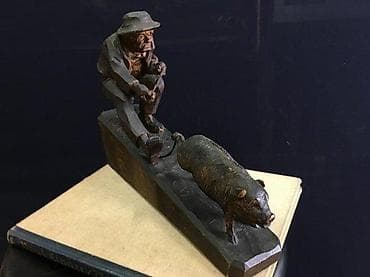 STARA DRVENA FIGURA ČOVEK SA SVINJOM | Stara figura Čoveka sa na lalafo.rs STARA DRVENA FIGURA ČOVEK SA SVINJOM | Stara figura Čoveka sa