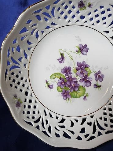 Home & Garden: Bombonijera nova Schumann porcelan Nemacka 1984g do 1994g at lalafo.rs — 4 Home & Garden: Bombonijera nova Schumann porcelan Nemacka 1984g do 1994g — 4
