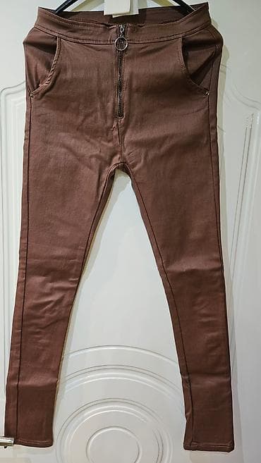 pantalone butiku ali: Braon kozne pantalone, kao helanke idu uz telo, mekana eko koza vel S na lalafo.rs — 1 pantalone butiku ali: Braon kozne pantalone, kao helanke idu uz telo, mekana eko koza vel S — 1