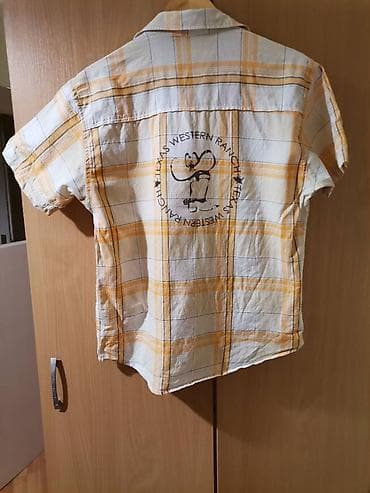 Muška košulja vel. M 100% pamuk Nošena je, ali očuvana. Uživo je na lalafo.rs — 2 Muška košulja vel. M 100% pamuk Nošena je, ali očuvana. Uživo je — 2